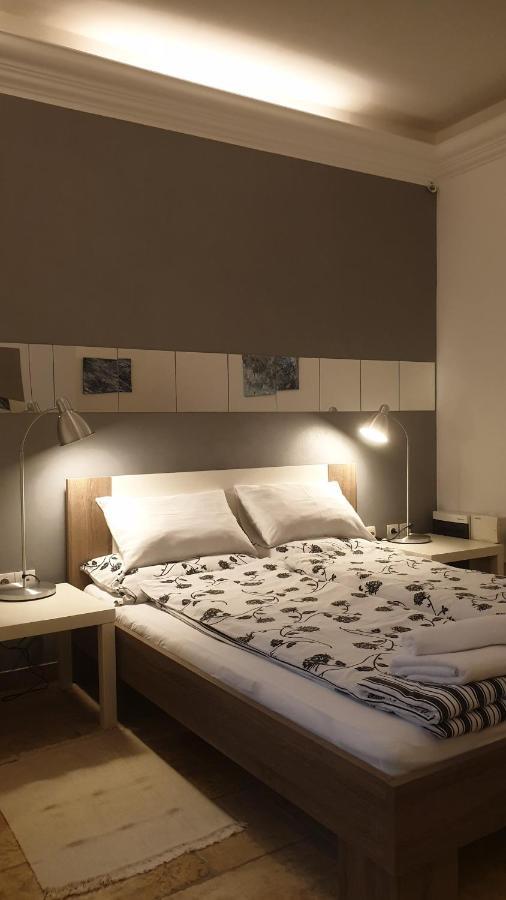 Apartmani N.May'S Karlovac Extérieur photo