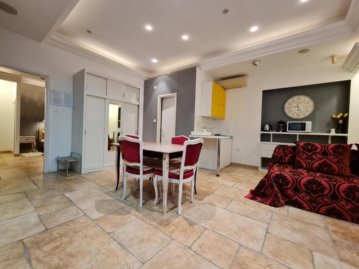 Apartmani N.May'S Karlovac Extérieur photo