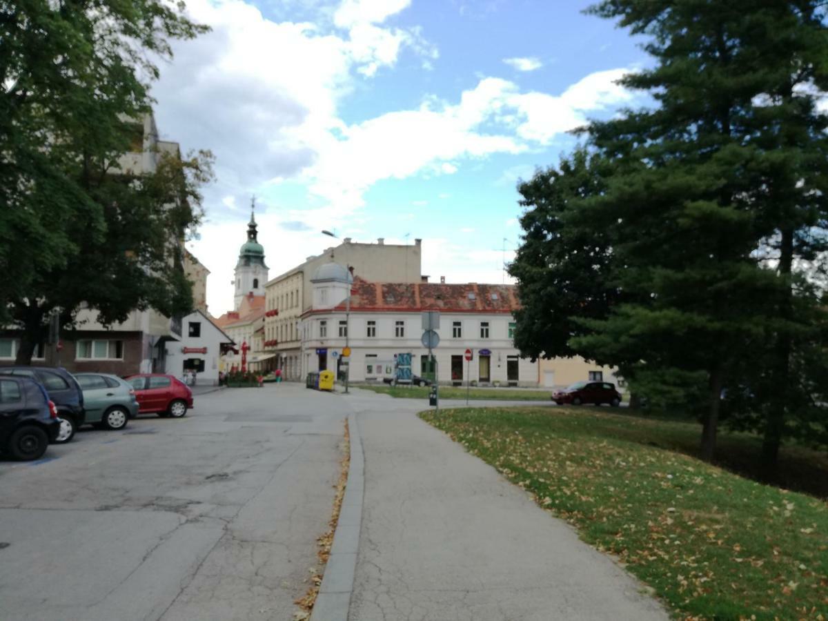 Apartmani N.May'S Karlovac Extérieur photo