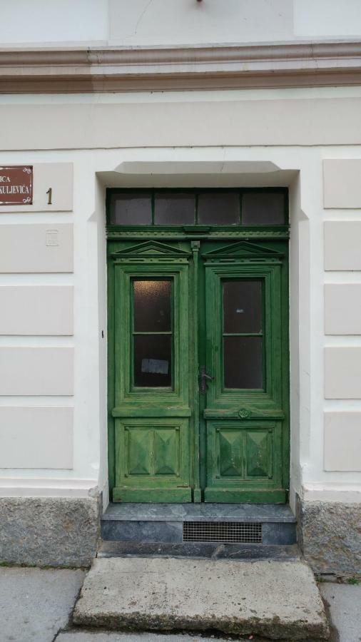 Apartmani N.May'S Karlovac Extérieur photo